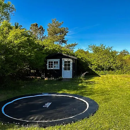 Peaceful Summer House Near Nature