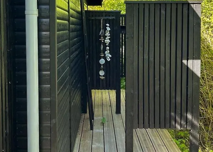 Peaceful Summer House Near Nature Дом отдыха Yderby